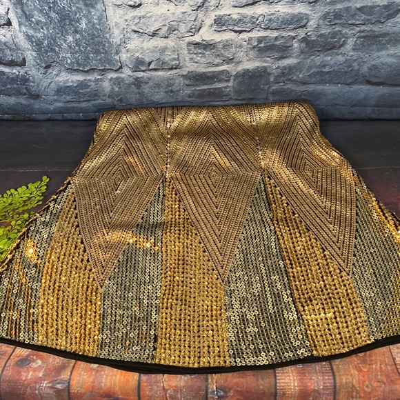 ZARA Gold LIMITED EDITION SEQUIN Geometric Diamond Pattern Skirt - Picture 2 of 9